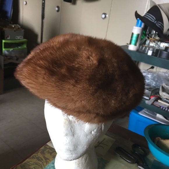 Deep brown mink nape cap size medium to large fix - Picture 2 of 2